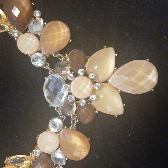 Charming Charlie Gold and Brown Necklace - Picture 2 of 4